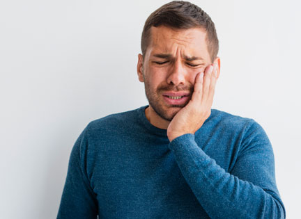 Should wisdom teeth be extracted?